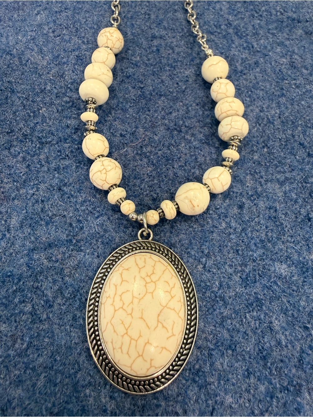 Paparazzi necklace & earring set cream marbled faux stone & beads